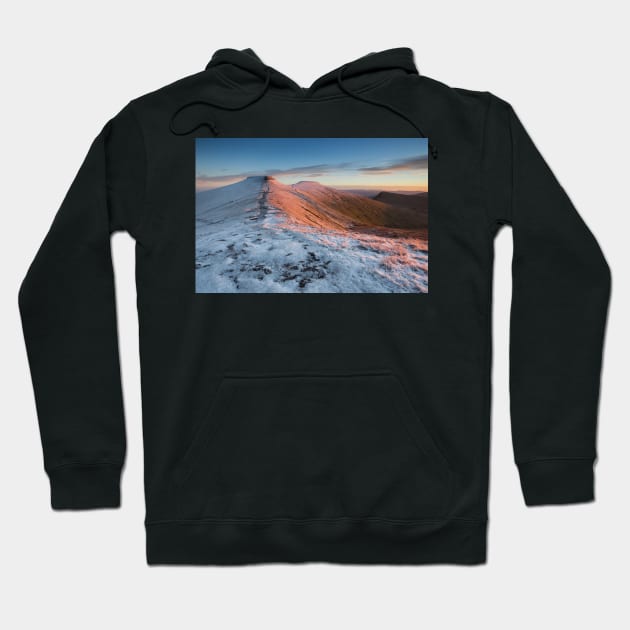 Corn Du, Pen y Fan and Cribyn from Bwlch Duwynt, Brecon Beacons National Park, Wales Hoodie by dasantillo